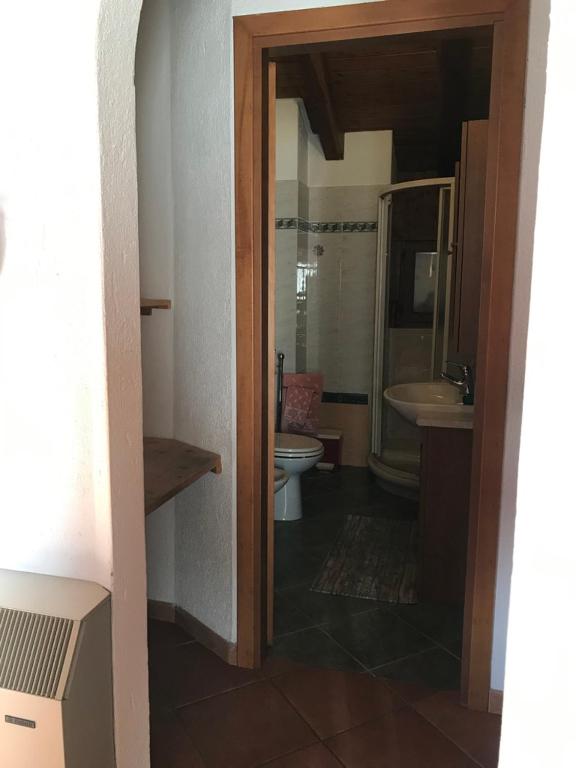 A bathroom at Chaillod 2