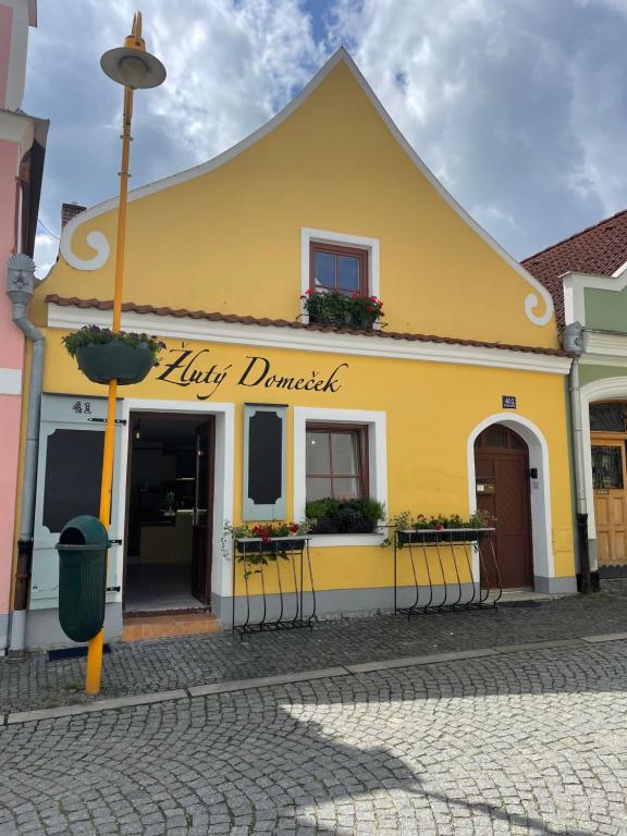 Apartmány Žlutý domeček - Housity