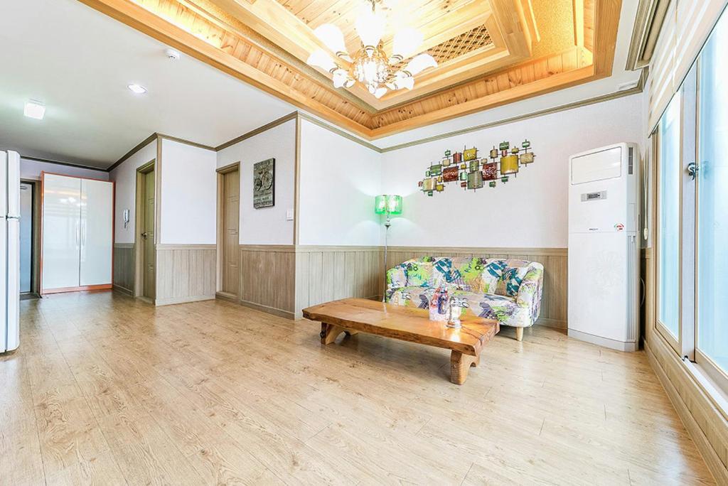Posezení v ubytování Ddeulae Pension