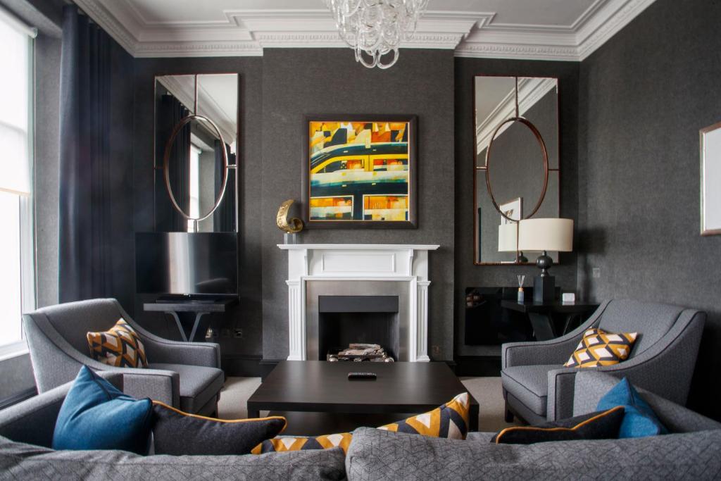 The Chester Hotel - Resim 11