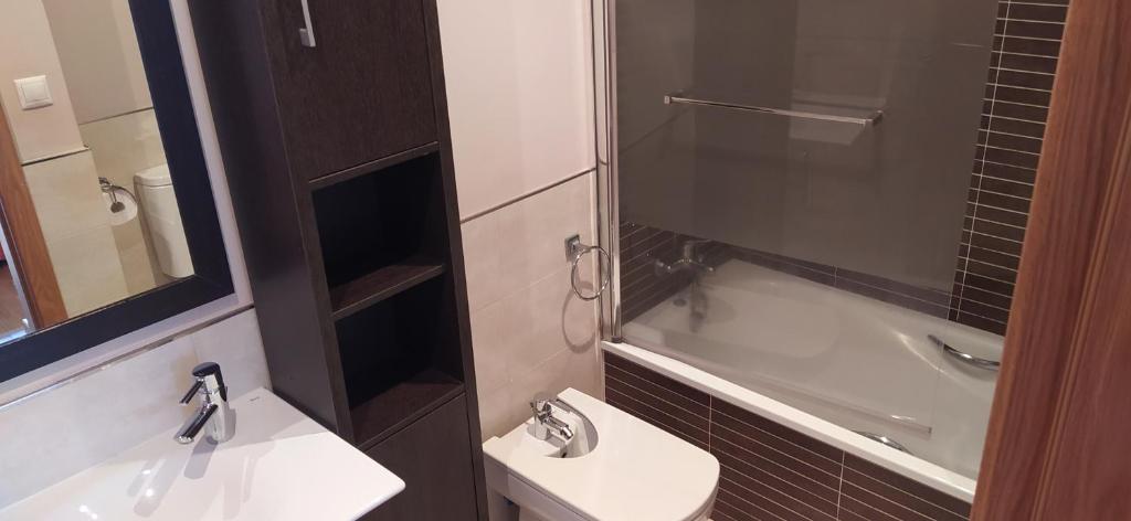 Kúpeľňa v ubytovaní La concha playa*****