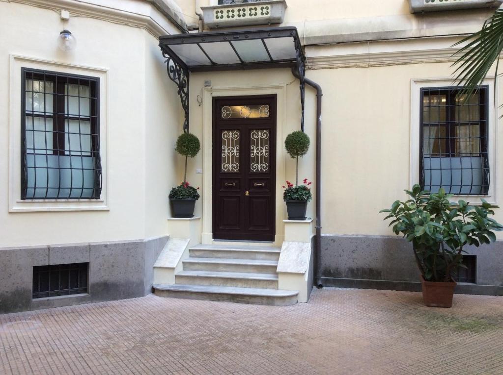 Фасад или вход в Little Rose Residence