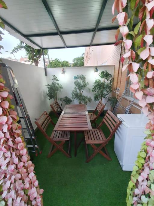 Fotografia z galérie ubytovania Precioso apartamento con patio. v destinácii Málaga