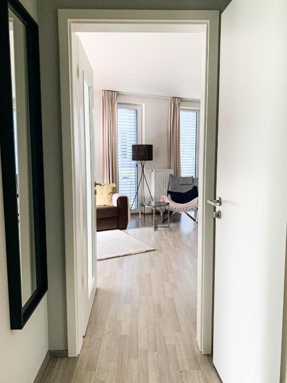 Posezení v ubytování Jezerní apartmán s terasou a saunou v Lakepark Residence