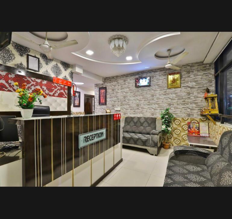 Hotel Lotus Chandkheda (India Ahmedabad)