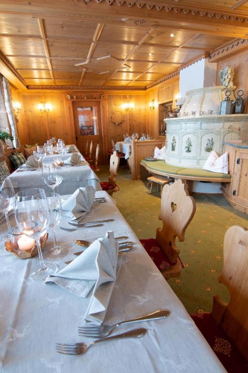Гостиная зона в Hotel Pension Alpenrose