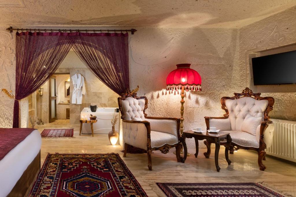 Posezení v ubytování Cappadocia Oba Cave Hotel