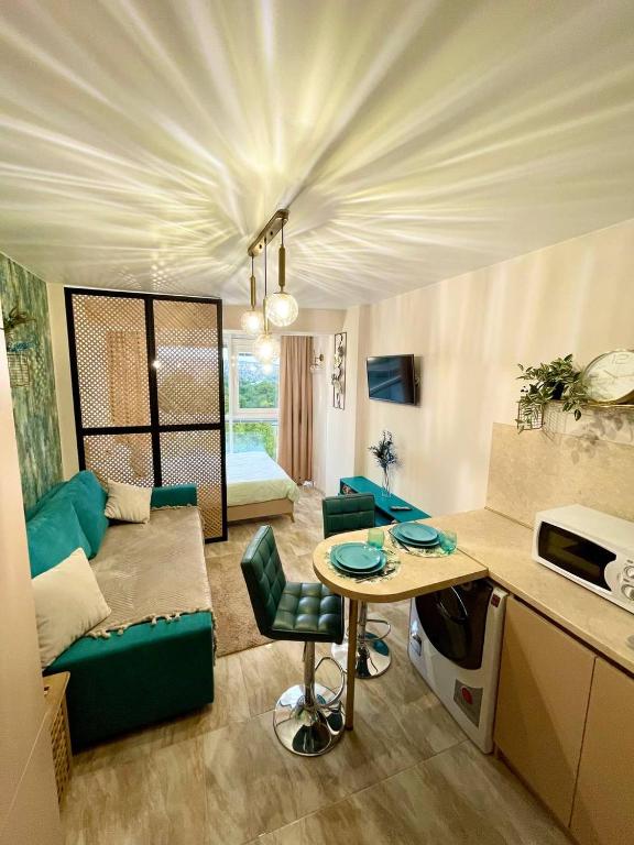 Здаються в оренду подобово АПАРТАМЕНТИ ZONEofCOMFORT-1 Поруч з центром міста, затишні та комфортні для проживання, як вдома - Departamento