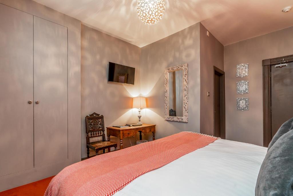 Blanch House - Resim 20