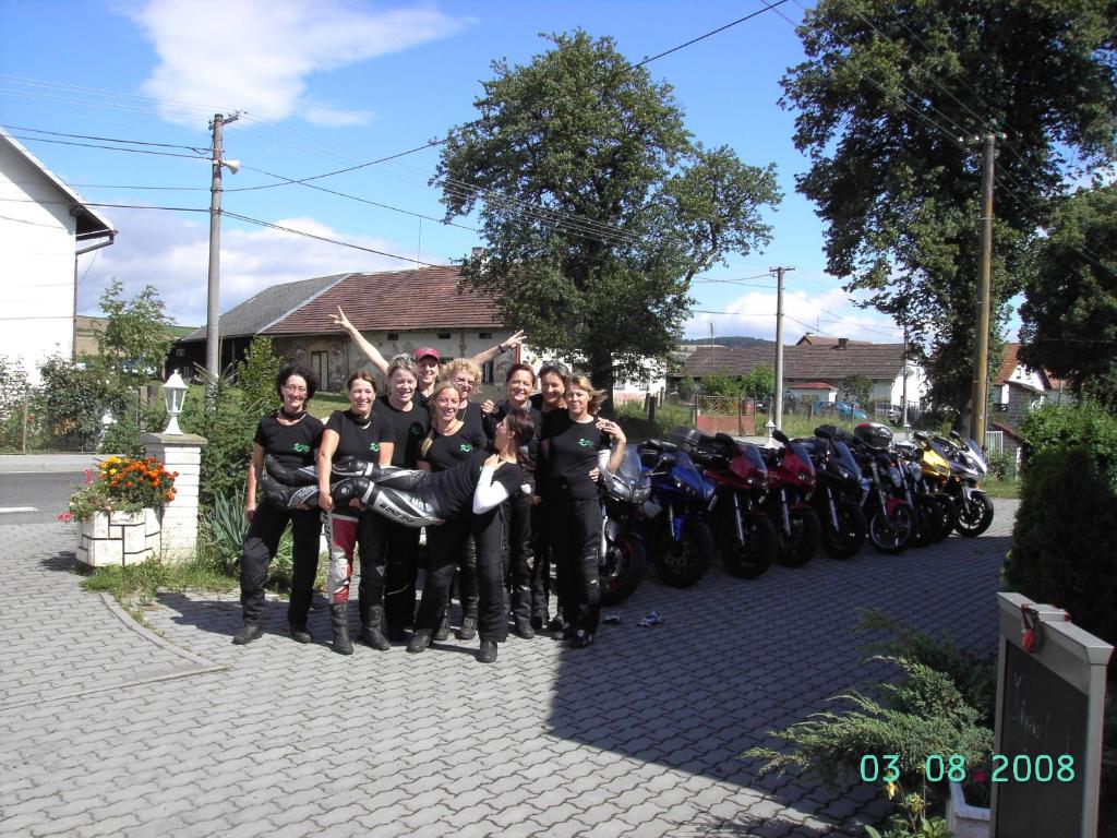 Hosté ubytování Pension Všeruby