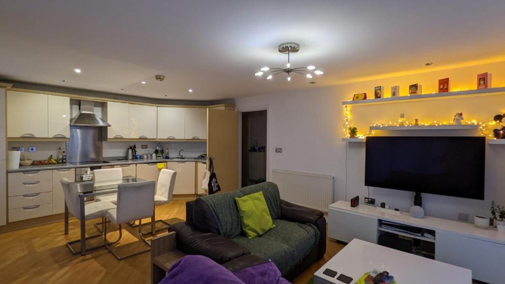 Lovely duplex apartment sleeps 6