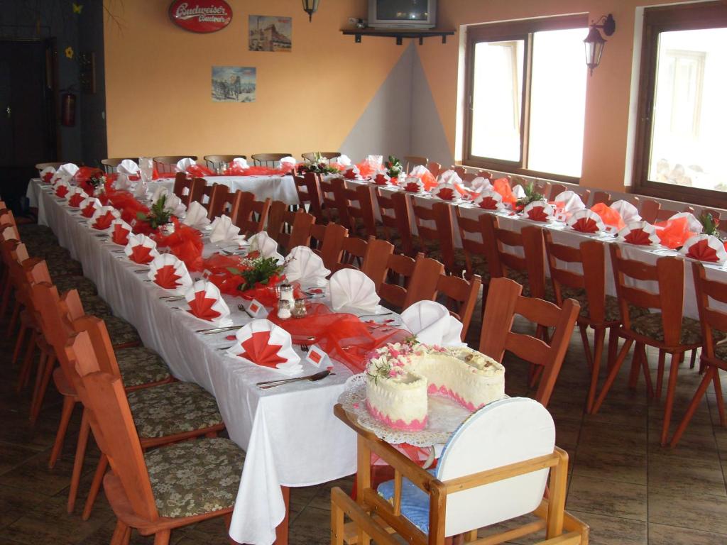 Restaurace v ubytování Pension Všeruby