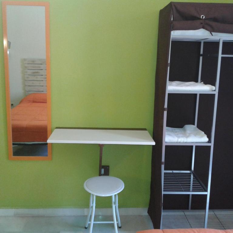 Granada Old Town Hostel - 18