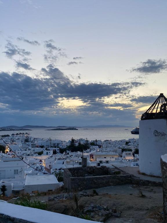 THE VIEW OF MYKONOS - 4