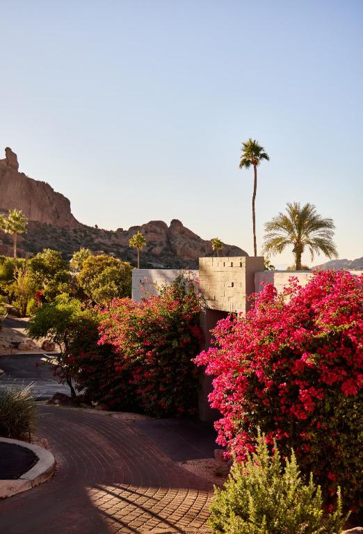 Sanctuary Camelback Mountain, A Gurney's Resort and Spa - 