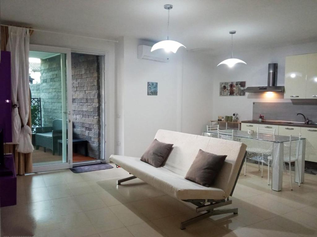 A kitchen or kitchenette at Norace House