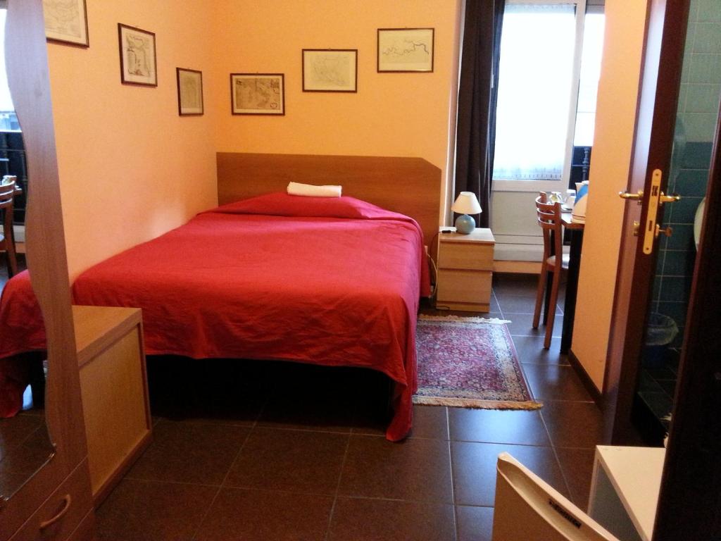 Postel nebo postele na pokoji v ubytování Affittacamere Andronaco