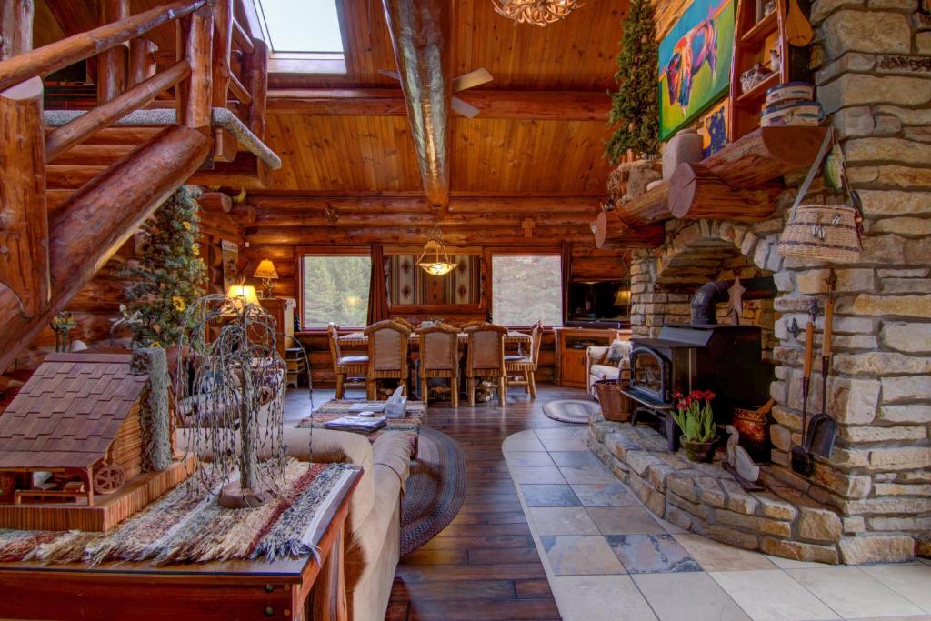 The Lodge at Red Pine Ridge, Alma Center, USA
