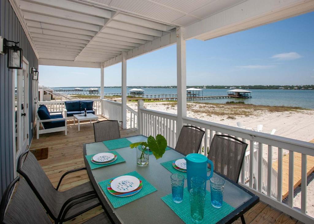 Vacation Home A Wave From It All House, Gulf Shores, AL