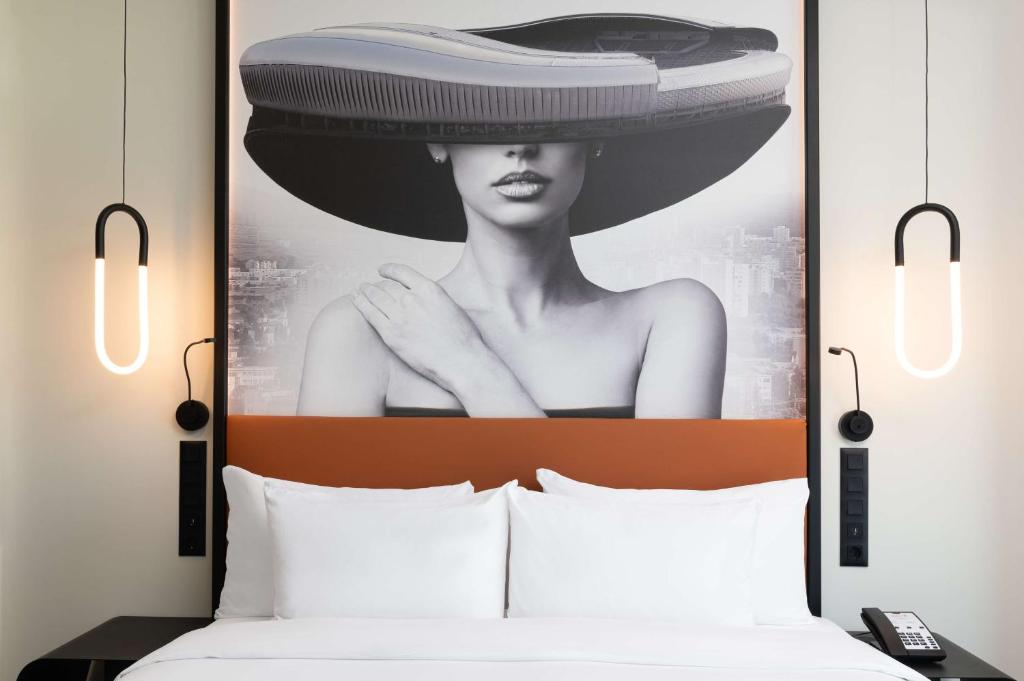 Postel nebo postele na pokoji v ubytování Radisson Blu Hotel, Cluj