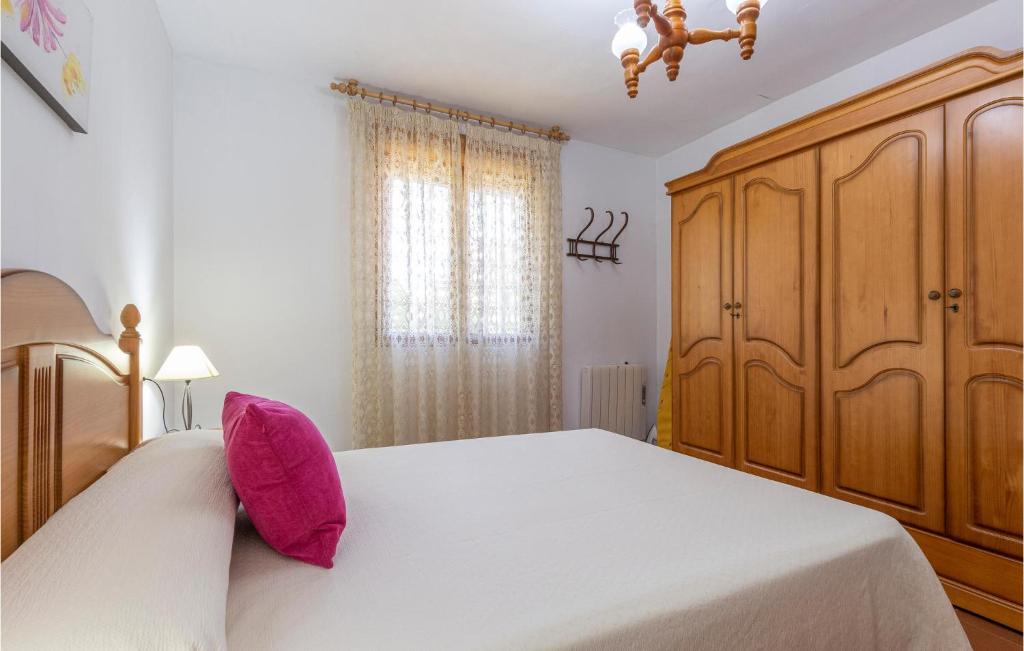 Posteľ alebo postele v izbe v ubytovaní Pet Friendly Home In Padul