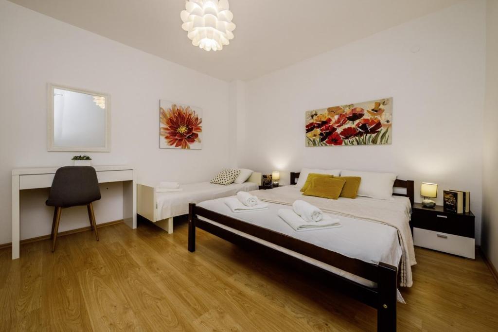 Postel nebo postele na pokoji v ubytování Ani in Trogir * Mittel-Dalmatien