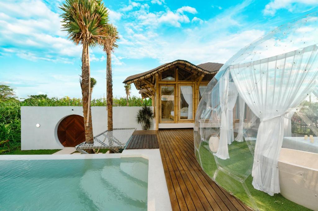 Bazén v ubytování Skyspace Villas Bali nebo v jeho okolí