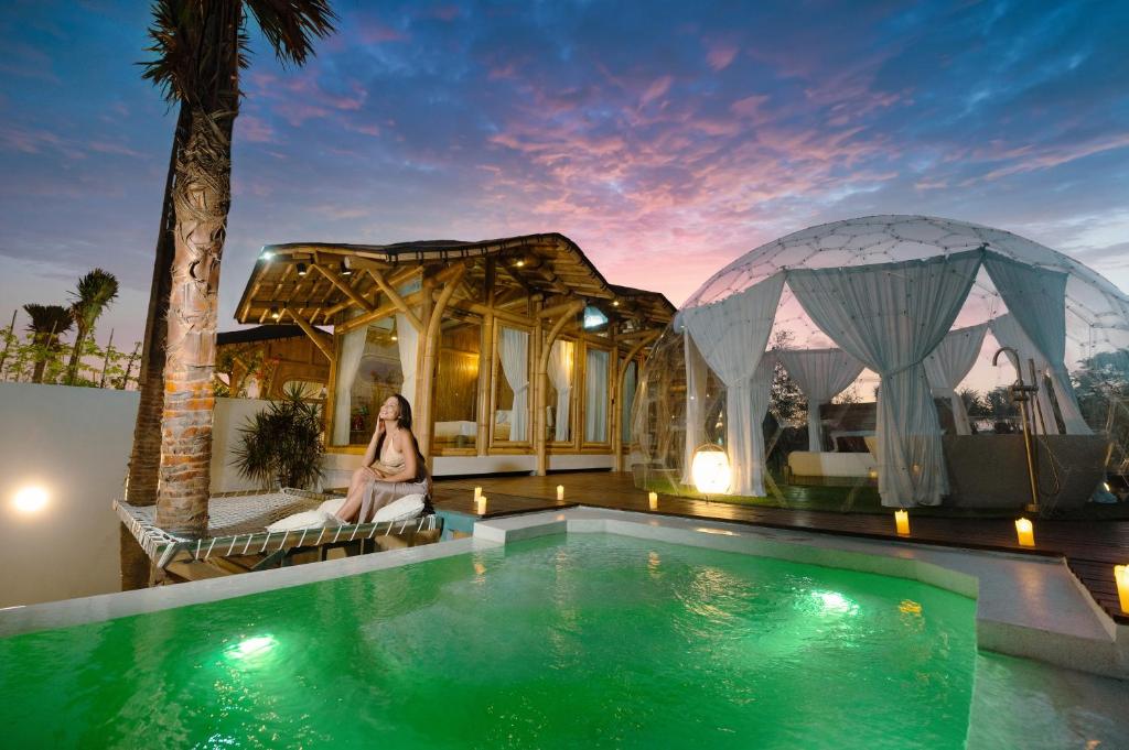 Bazén v ubytování Skyspace Villas Bali nebo v jeho okolí
