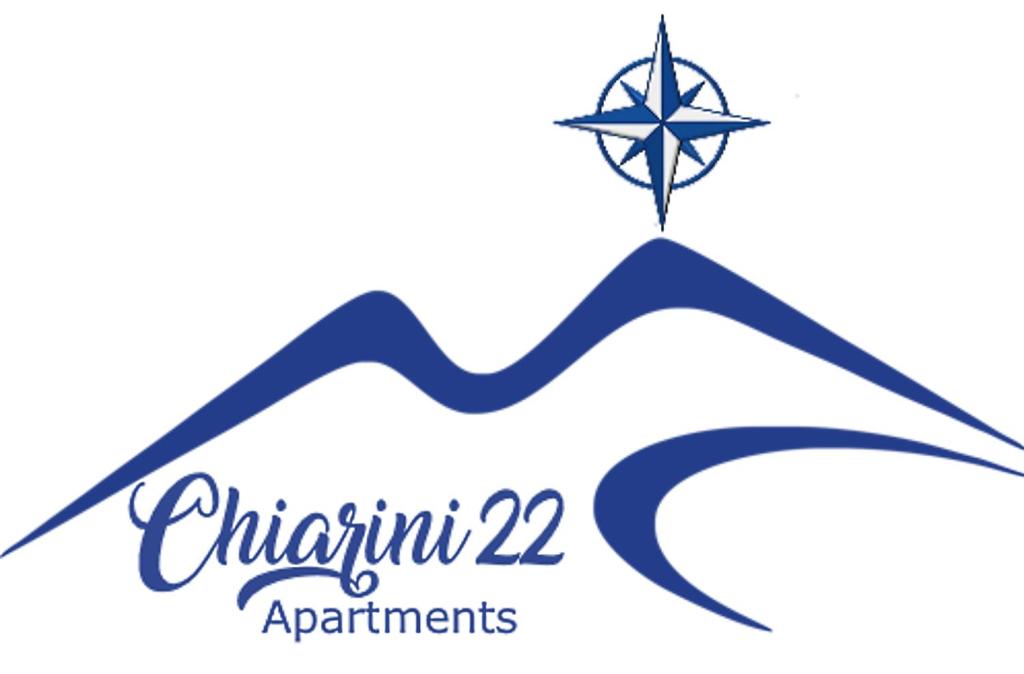 um logotipo para as organizações christianzz e seus departamentos em Chiarini22 Apartments em Nápoles