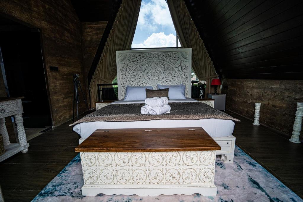 The Edgware Cabana - 11