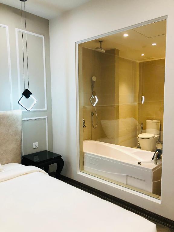 Phòng tắm tại Gold Coast Luxury Apartment Nha Trang
