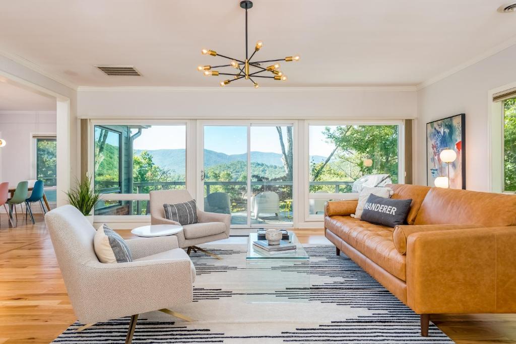 Hi View House, Black Mountain Updated 2024 Prices