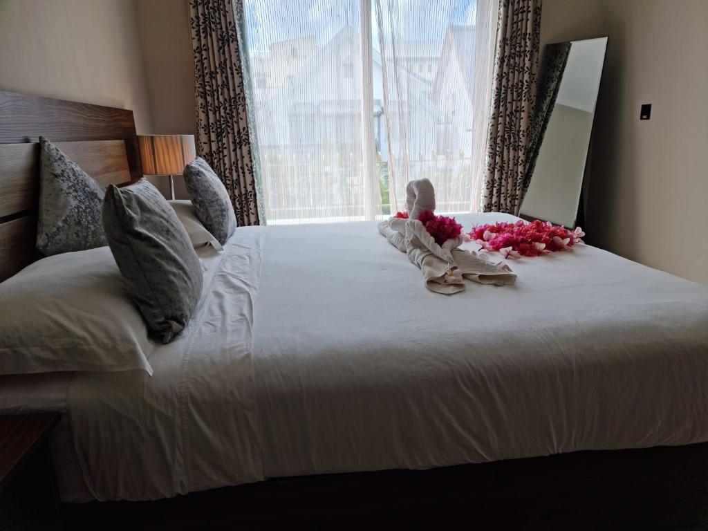 Northern Pearl Luxury Apartments - 13