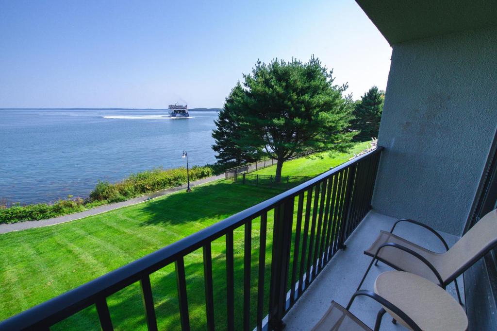 Holiday Inn Bar Harbor Regency Hotel, an IHG Hotel - 