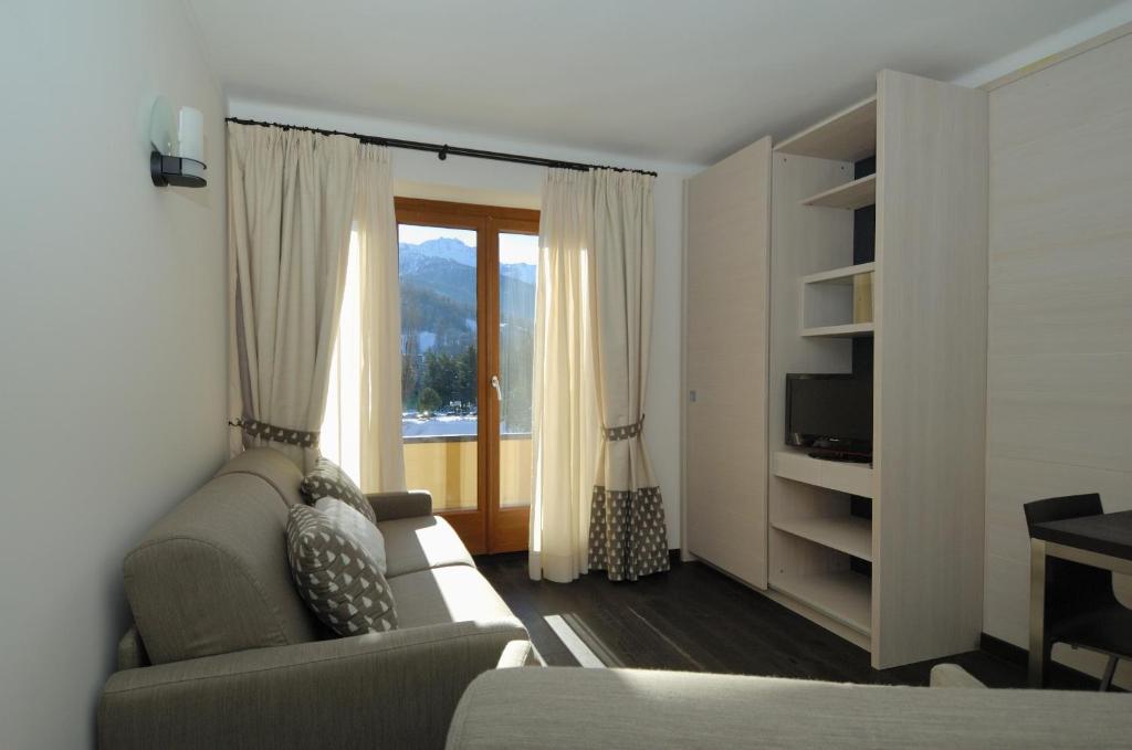 Posezení v ubytování Hotel Bucaneve