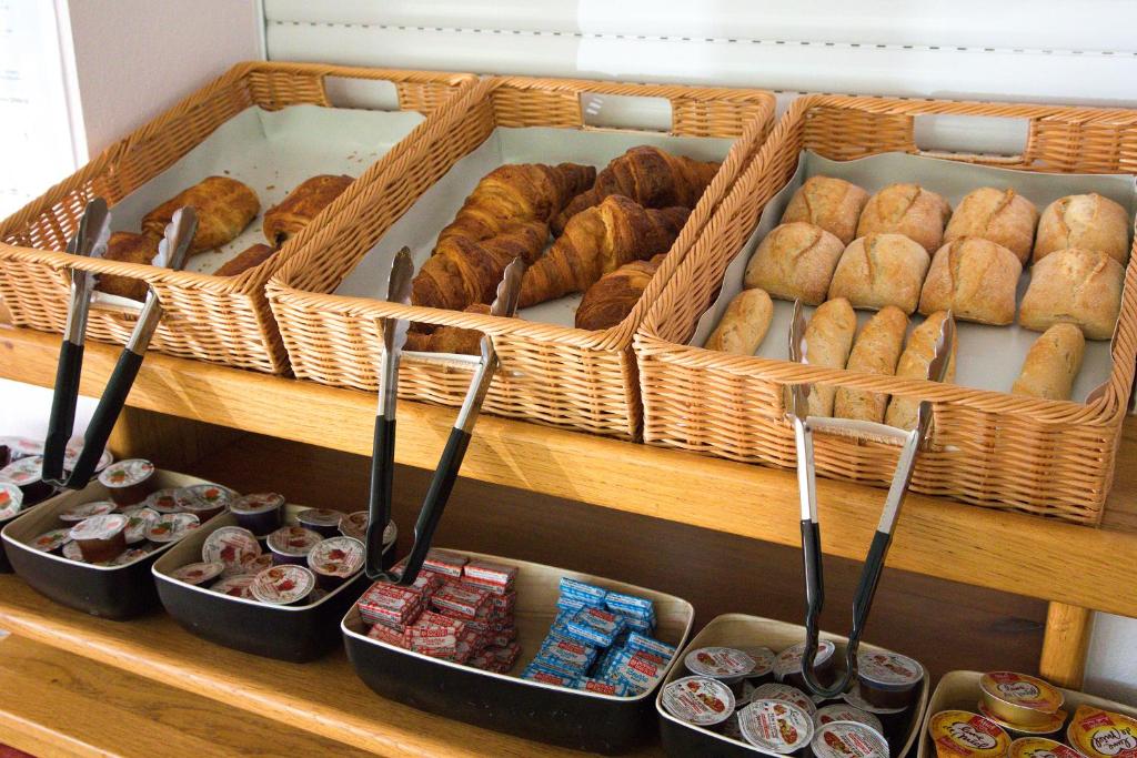 FASTHOTEL Sarlat - Abbys Hotel - 3