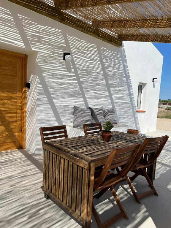 Patio alebo iná vonkajšia časť ubytovania Mas Midó