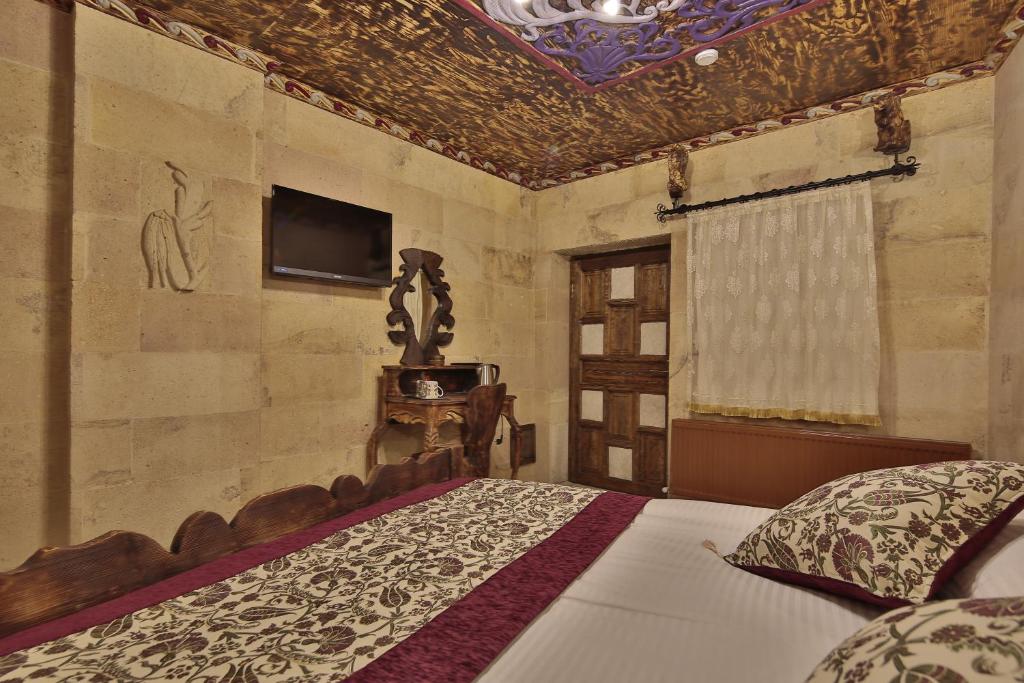 Old Town Stone House - 15