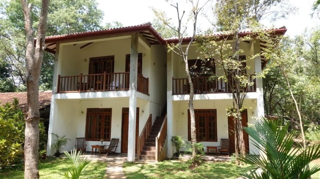 Zahrada ubytování Isanka Lion Lodge