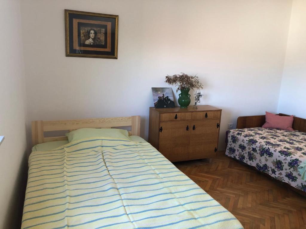 Posteľ alebo postele v izbe v ubytovaní Charming new house on islandfew steps from the sea