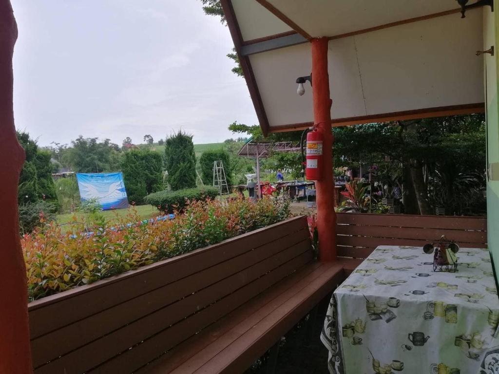Fotografie z fotogalerie ubytování B TONG HOUSE Khaokho Resort v destinaci Ban Khao Ya Nua