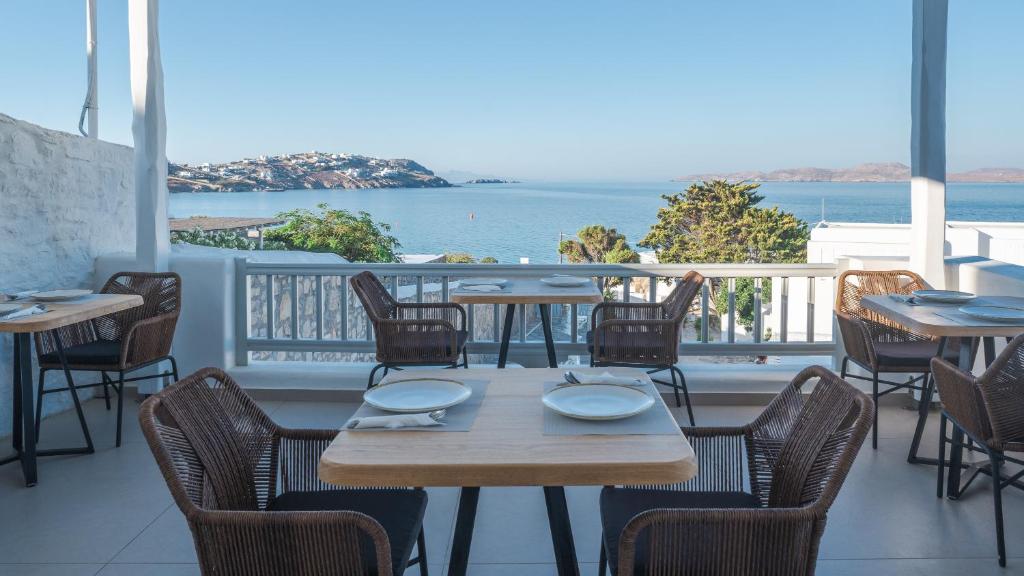 Manoula's Beach Mykonos Resort - 6