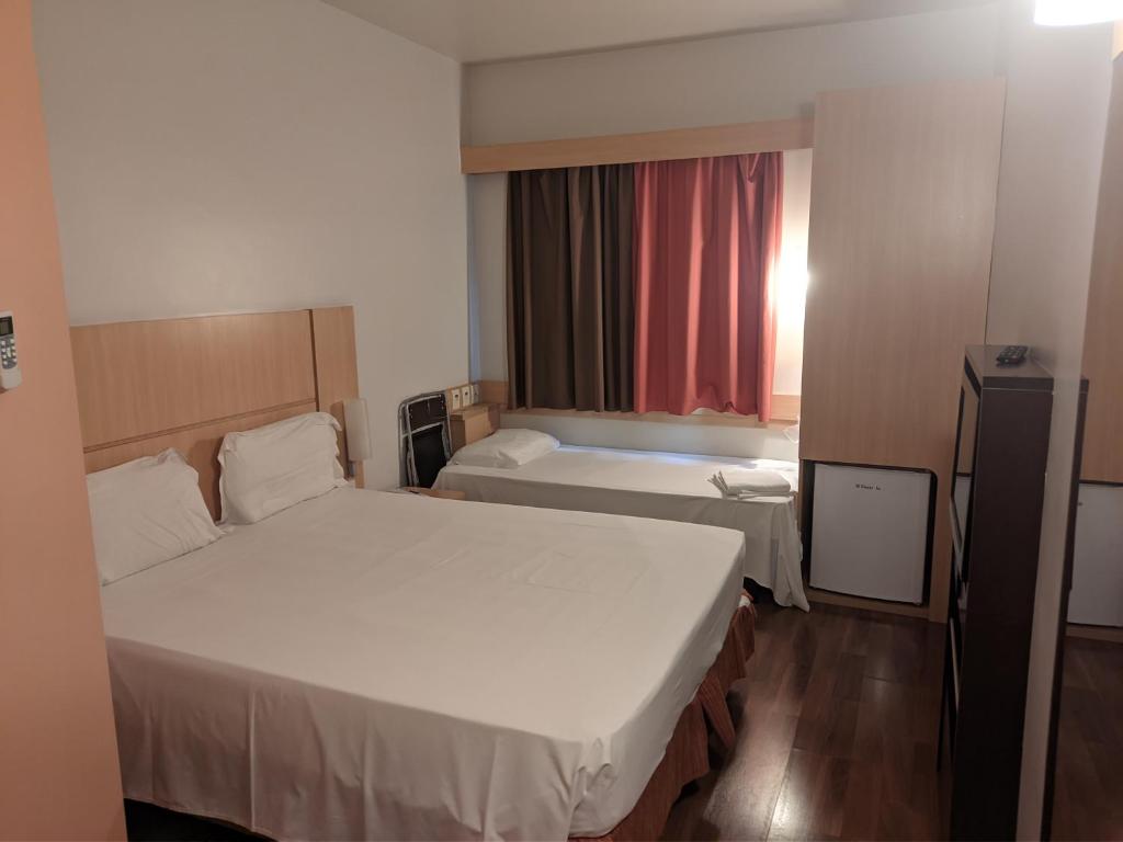ibis Montes Claros Shopping - Habitación Doble Estándar Con Cama Supletoria