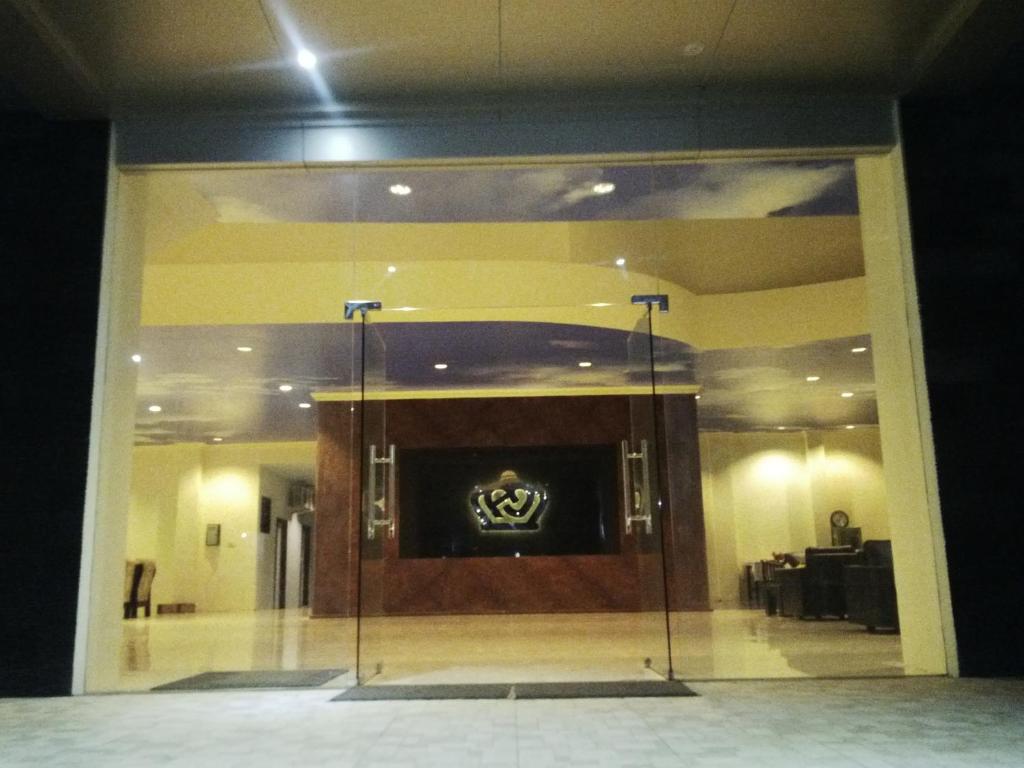 Fotografie z fotogalerie ubytování Mahkota Hotel v destinaci Genteng-kulon