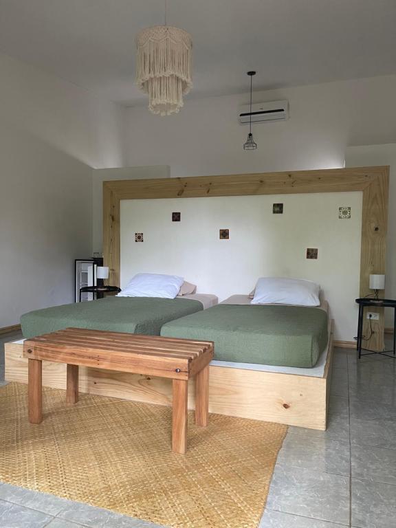 Postel nebo postele na pokoji v ubytování Hotel Indalo adults only