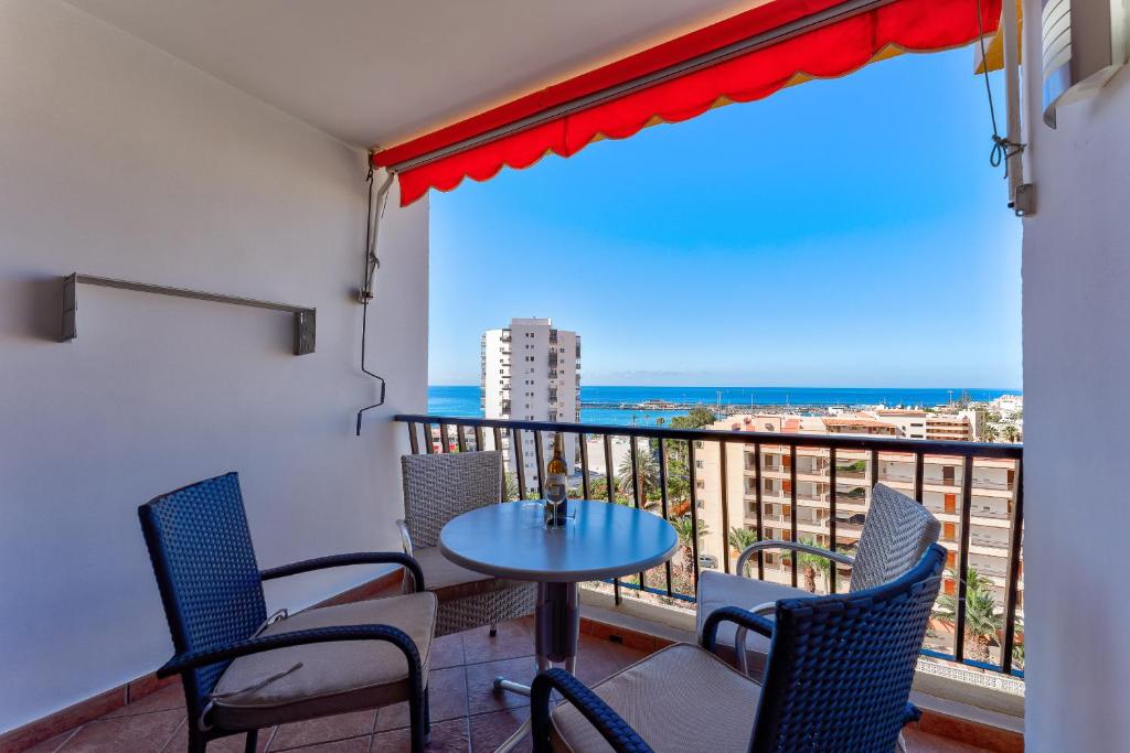Balkon lub taras w obiekcie Los Cristianos Achacay Bluesky Apartment