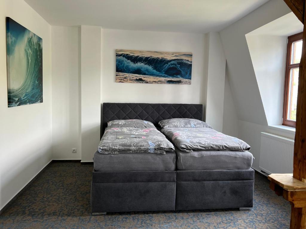 Postel nebo postele na pokoji v ubytování Apartman Centrum 402