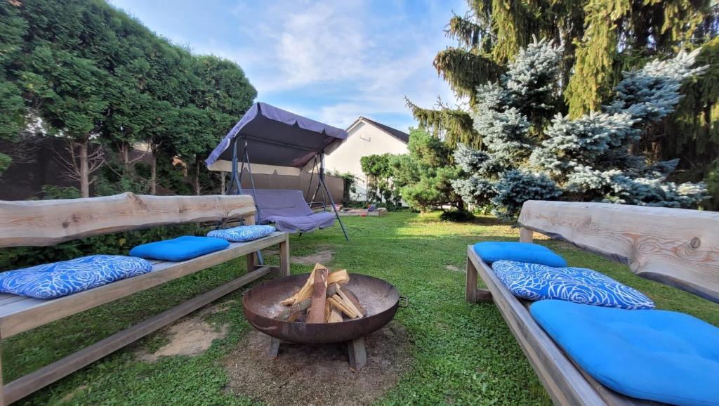 Ogród w obiekcie Wellness Aqua House