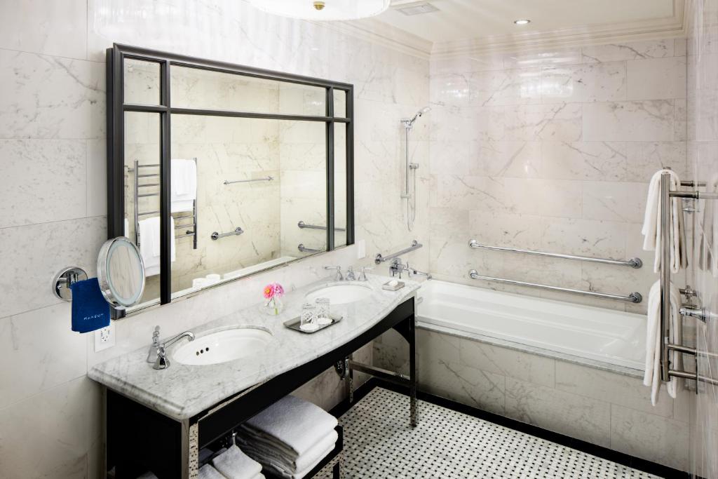 Hotel photo 37
