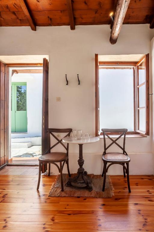 Fotografie z fotogalerie ubytování Olea Skopelos villas with swimming pools & sea view v destinaci Panormos